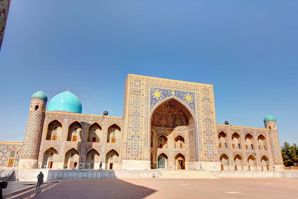 Tillya Kori Madrasah Uzbekistan 1 Attractions Tillya Kori Madrasah - Uzbekistan