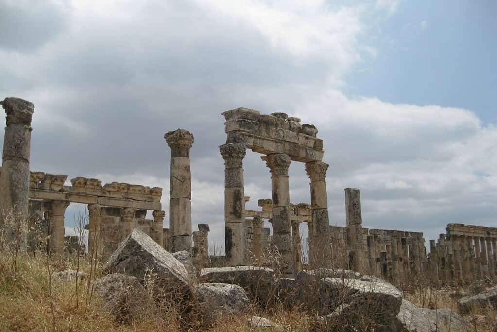 Travel to Apamea Travel to Apamea