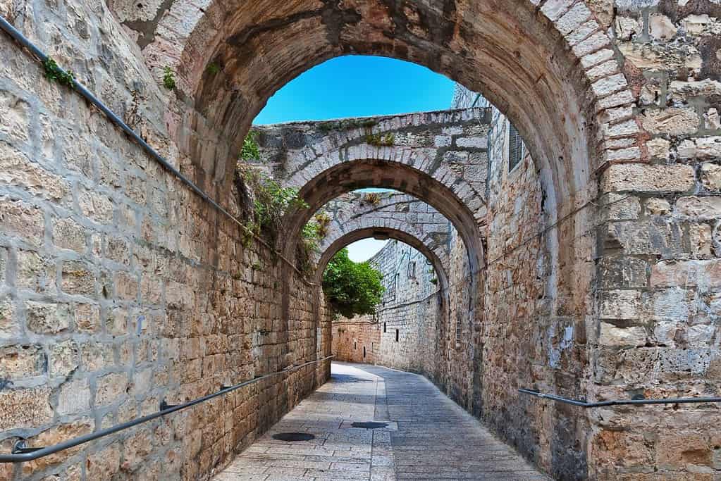 Visit Old City of Jerusalem Visit Old City of Jerusalem