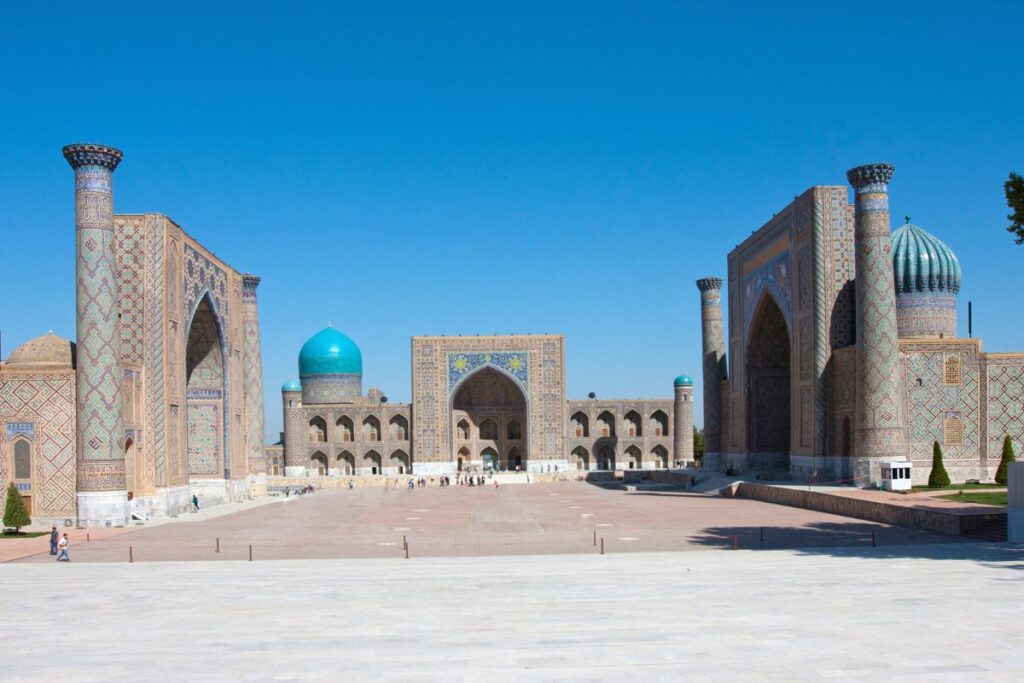 Visit Registan Square