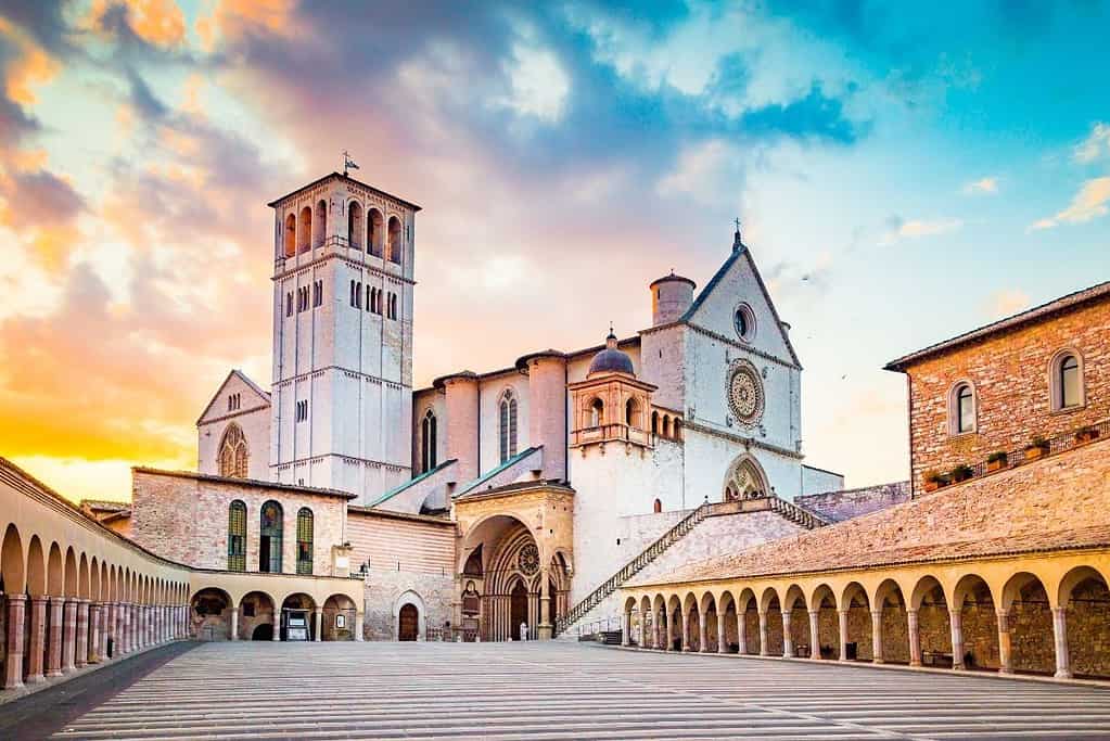 Assisi the Basilica of San Francesco and Other Franciscan Sites UNESCO sites Assisi, the Basilica of San Francesco, and Other Franciscan Sites