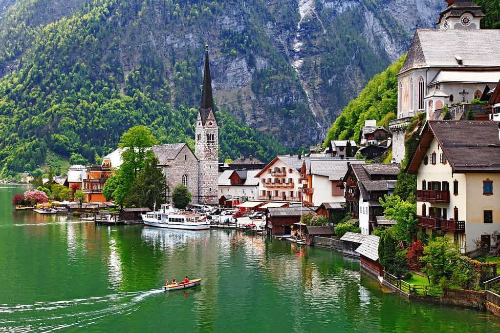 Hallstatt Dachstein Salzkammergut Cultural Landscape UNESCO sites Hallstatt-Dachstein _ Salzkammergut Cultural Landscape