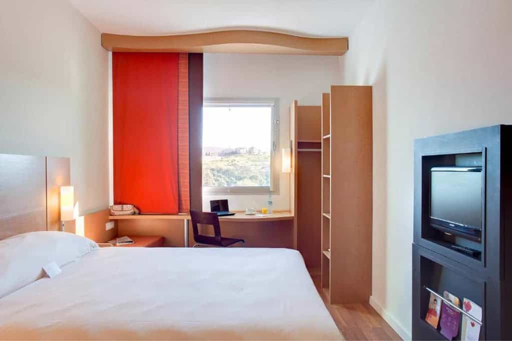 Ibis Meknes Hotel in Morocco 2 Hotels Ibis Meknes Hotel in Morocco