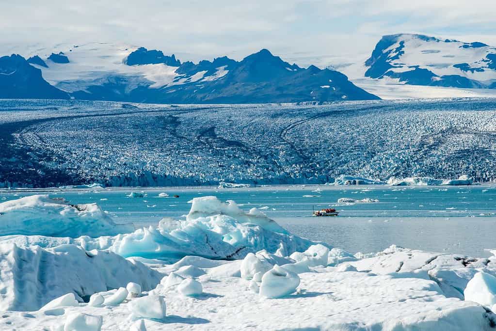 Vatnajokull National Park Dynamic Nature of Fire and Ice UNESCO sites Vatnajökull National Park - Dynamic Nature of Fire and Ice