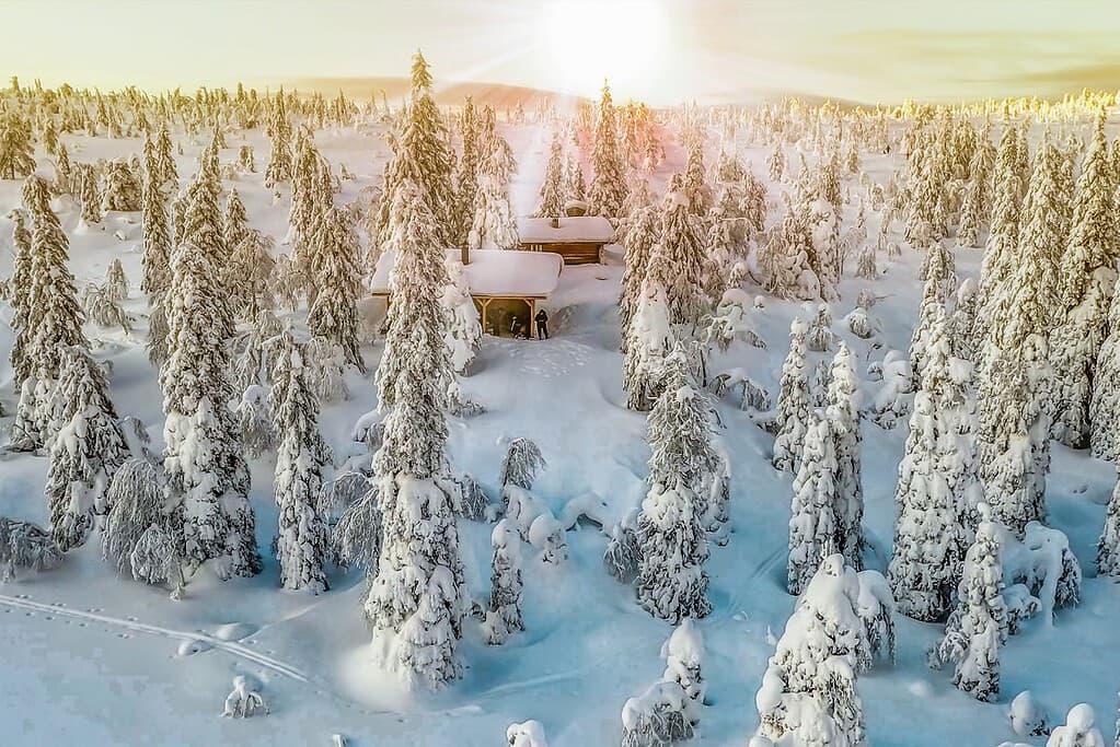 Lapland Monthly Travel Lapland
