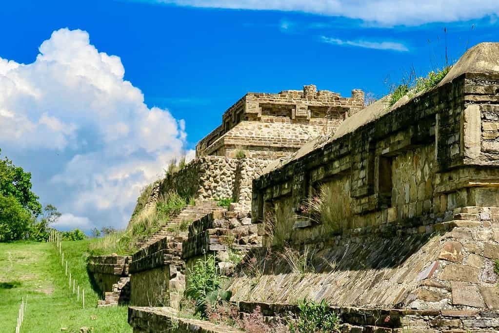 Monte Alban 10 Attractions Monte Albán