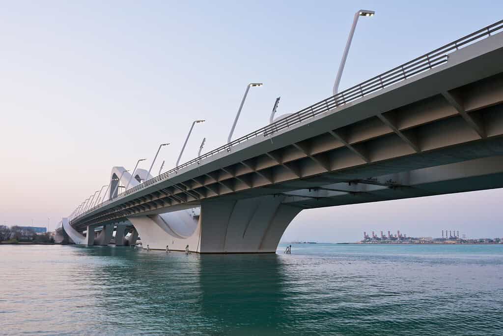 Sheikh Zayed Bridge UAE Sheikh Zayed Bridge - UAE