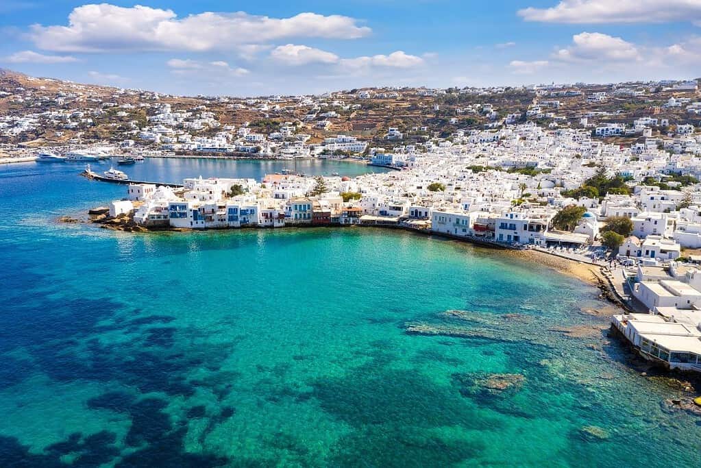 The picturesque islands of the Greek Cyclades Travel The picturesque islands of the Greek Cyclades