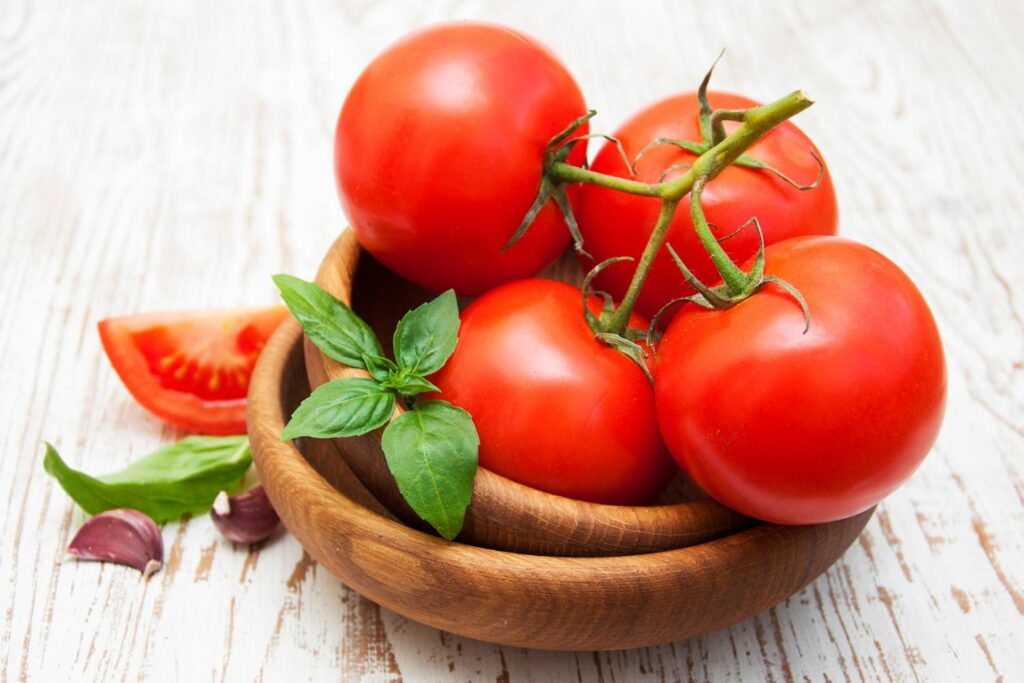 Tomatoes food of Afghanistan