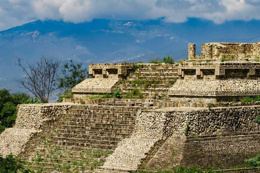 Travel to Monte Alban Attractions Travel to Monte Albán