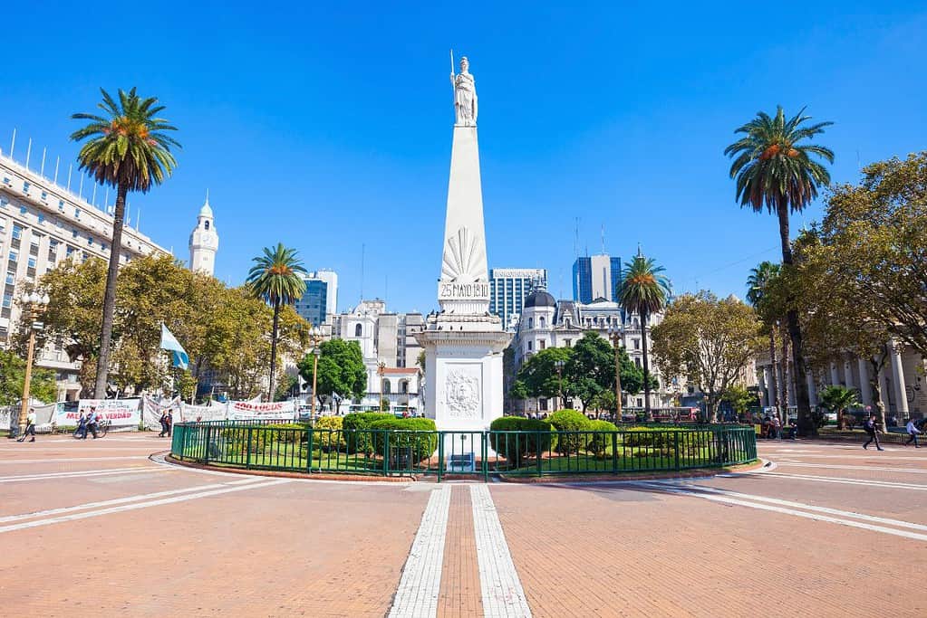 Plaza de Mayo 4 Attractions Plaza de Mayo