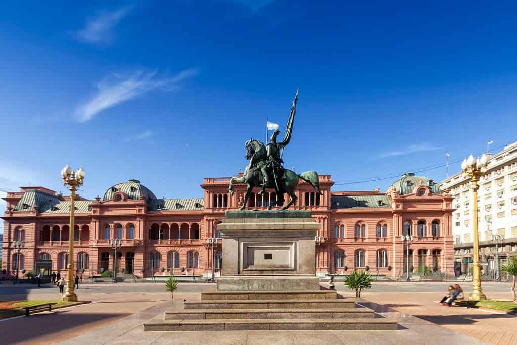 Plaza de Mayo Argentina 2 Attractions Plaza de Mayo - Argentina