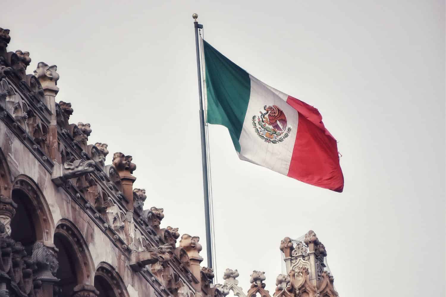 First Flag of Mexico, Historical Mexican Flags