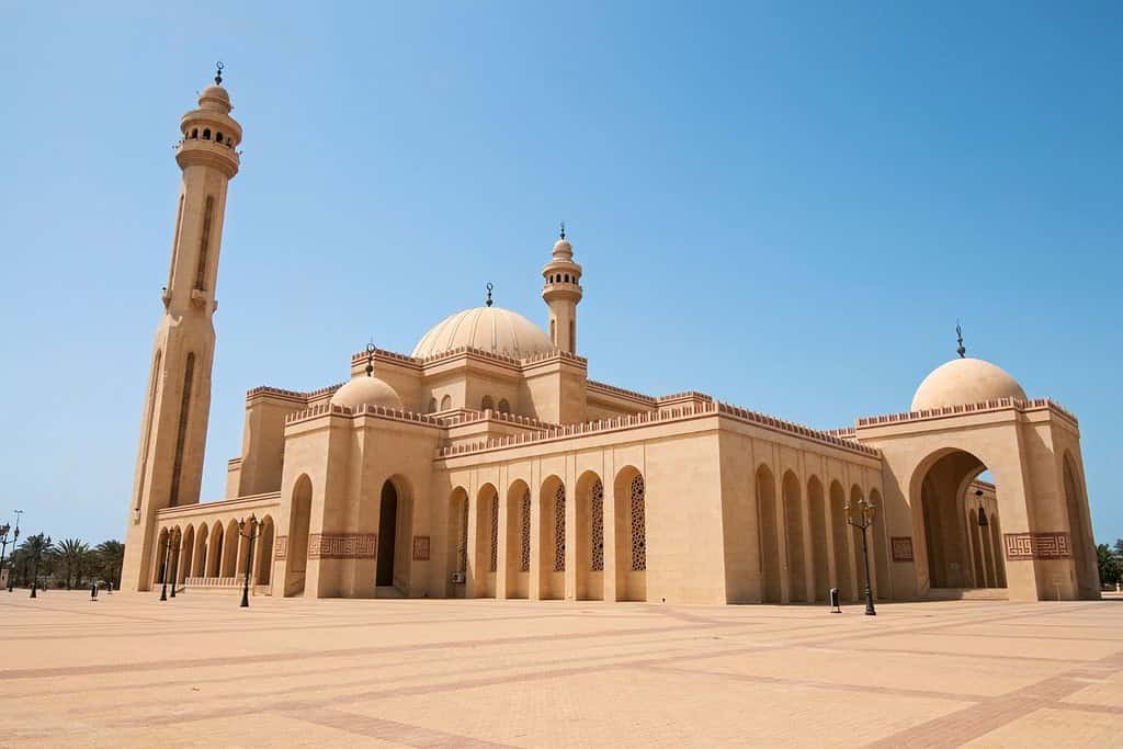 Al Fateh Grand Mosque Travel Destinations, Asia Al-Fateh Grand Mosque