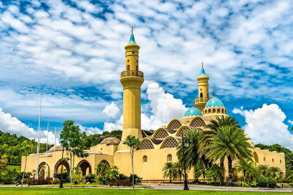 Ash Shaliheen Mosque Travel Destinations, Asia Ash Shaliheen Mosque
