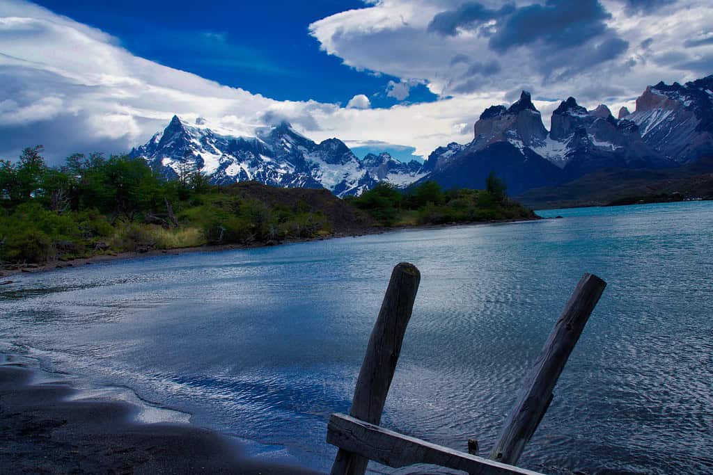 Lake Pehoe Travel Destinations, Americas Lake Pehoé