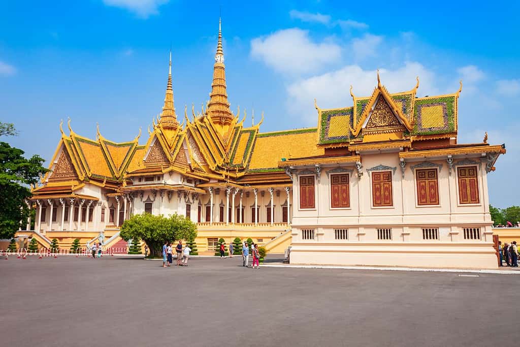 Silver Pagoda in Phnom Penh Travel Destinations, Asia Silver Pagoda in Phnom Penh