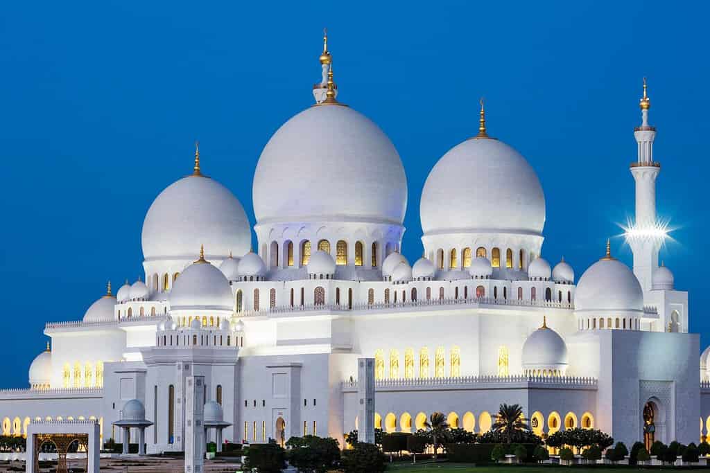 Abu Dhabi City Geography Geography United Arab Emirates Abu Dhabi City