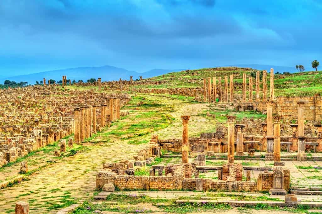timgad roman ruins Timgad Roman Ruins in Algeria timgad roman ruins