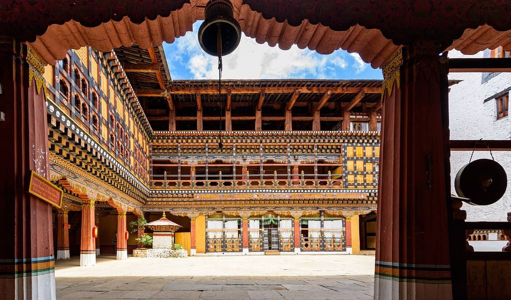 A majestic image of Trashichhoe Dzong, capturing its impressive architecture and traditional Bhutanese design.