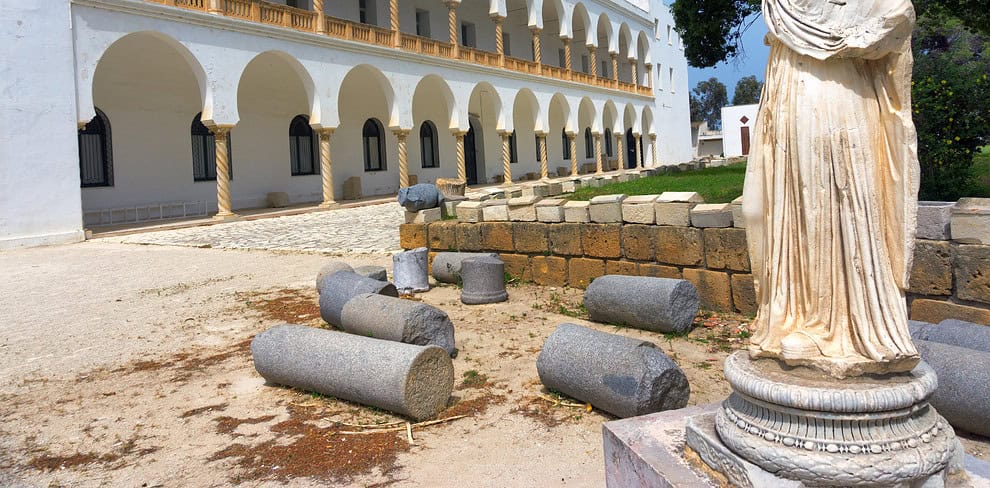 10 1 Tours in Tunisia