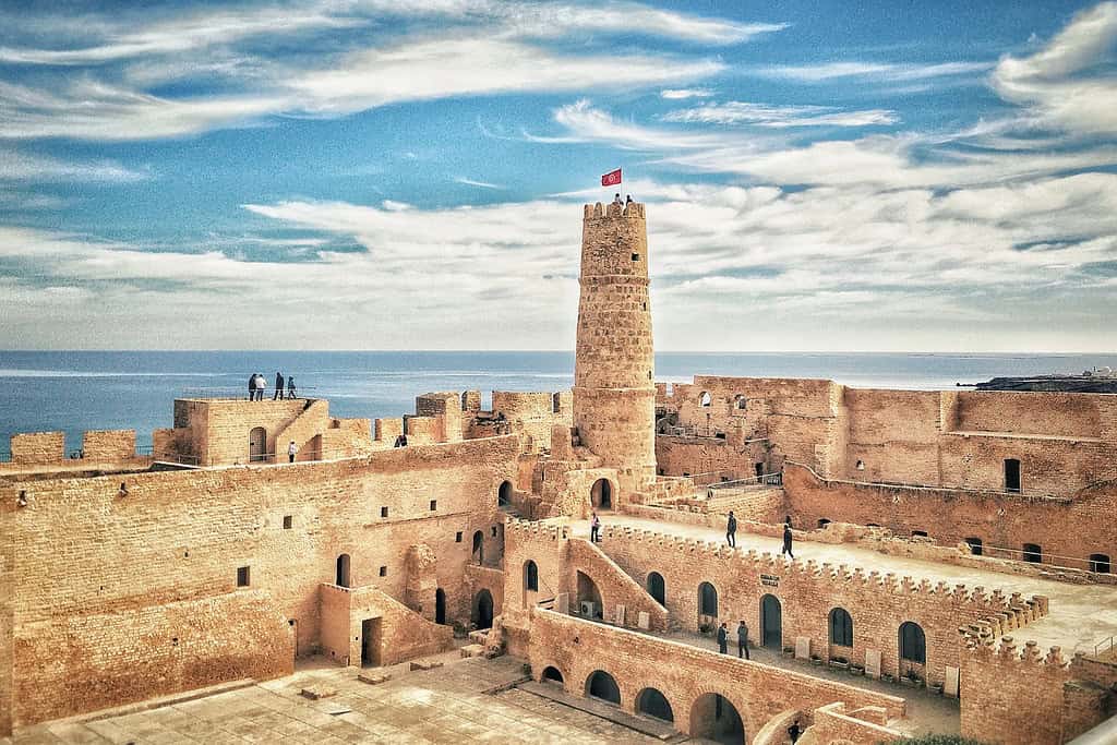 Tours in tunisia