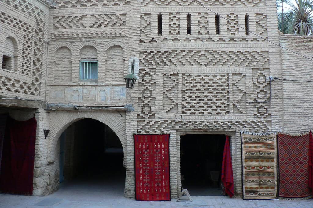 Tours in tunisia