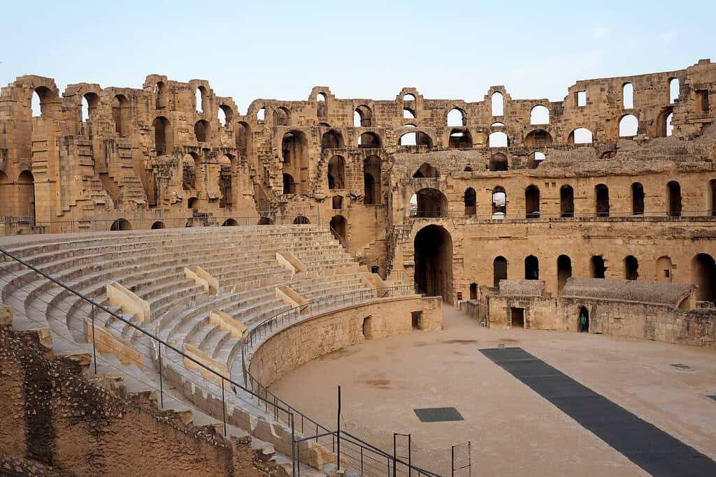 Tours in tunisia